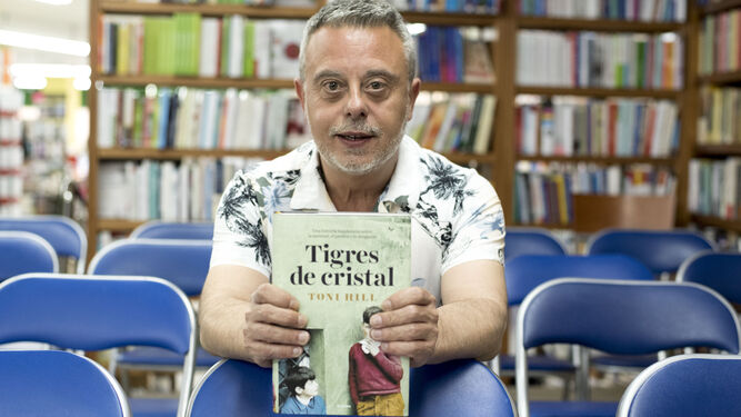 El escritor catalán Toni Hill, en una imagen de archivo