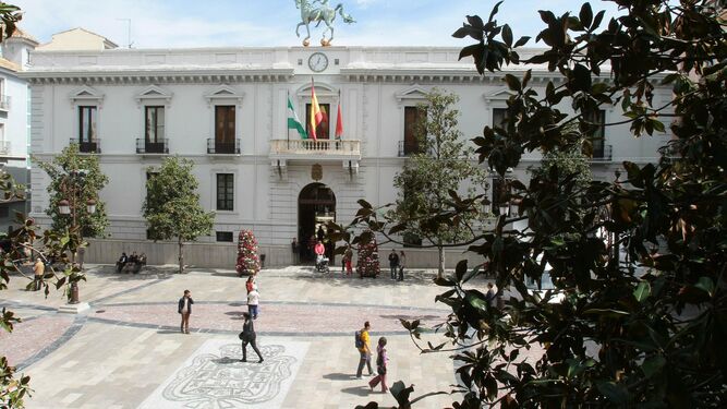 Los dinamizadores juveniles del Ayuntamiento de Granada van a juicio contra su despido