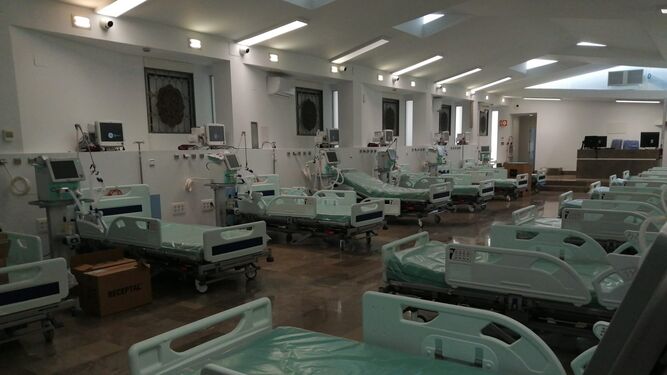 Desescalada en los hospitales de Granada: La UCI de la capilla del Virgen de las Nieves queda sin pacientes Covid