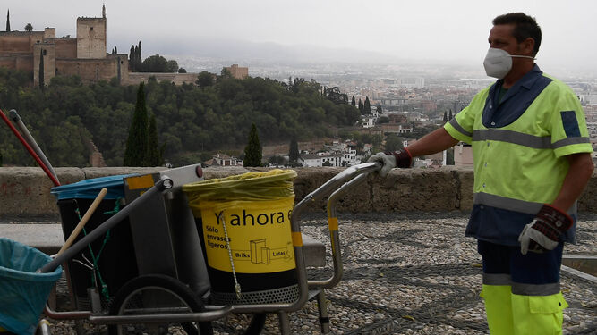 Granada fija en 15 años la vigencia del nuevo contrato de limpieza y basura para amortizar la inversión