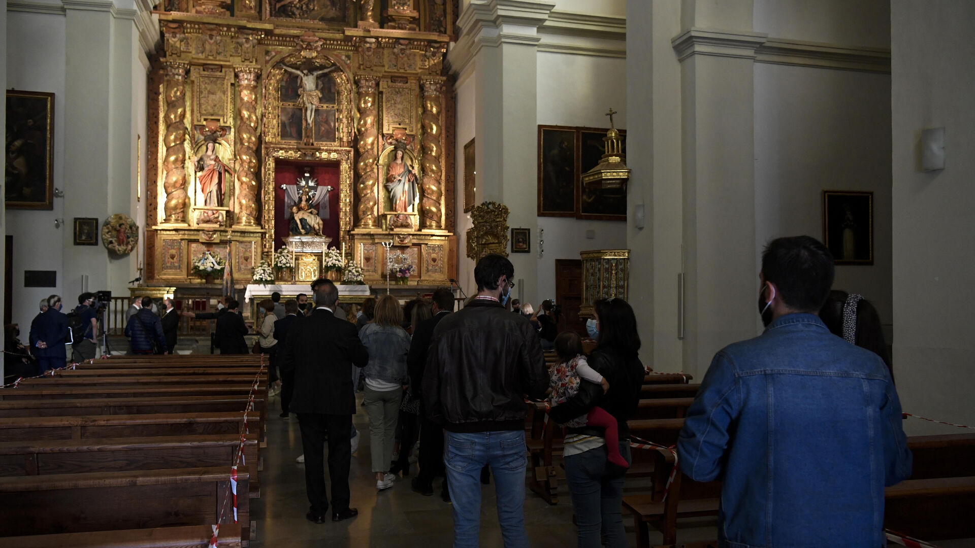 La veneraci&oacute;n a Santa Mar&iacute;a de la Alhambra y el rezo del v&iacute;a crucis este S&aacute;bado Santo 2021 en Granada