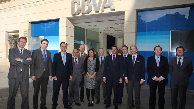 Imagen de archivo del equipo de BBVA  Banca Privada en Andalucía y su director en España y Portugal.
