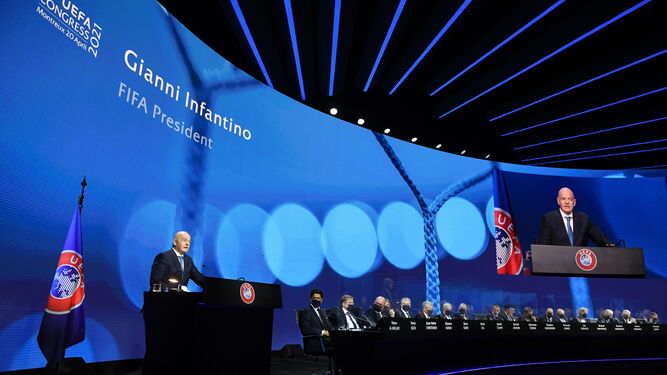 Gianni Infantino, presidente de la FIFA, durante el congreso que se desarrolla en Montreux, Suiza.
