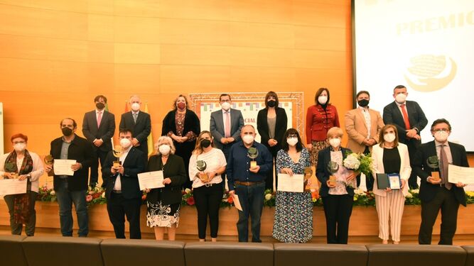 Diputación de Granada reconoce la labor de entidades, municipios y servicios sociales durante la pandemia