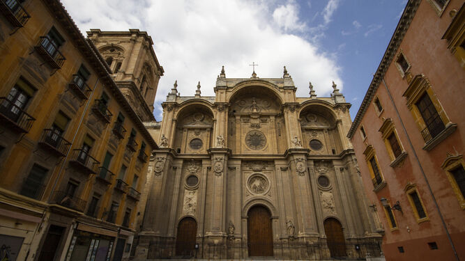 La Catedral de Granada tendrá una iluminación artística