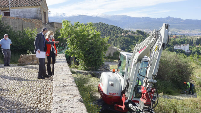 Nueva desbrozadora para limpiar 265 parcelas de difícil acceso de Granada