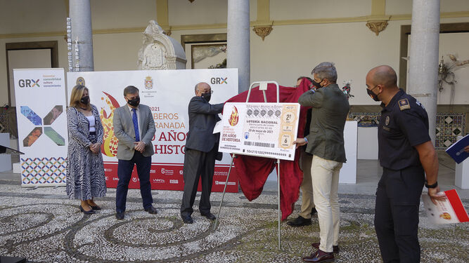 Un cupón por el bicentenario de los Bomberos de Granada