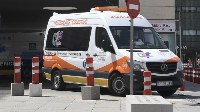 Ambulancia en Urgencias, en una imagen de archivo.