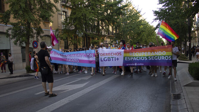 Cabecera de la manifestación del Orgullo en Granada