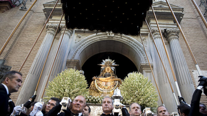 Imagen de archivo de la procesión de la Virgen de las Angustias