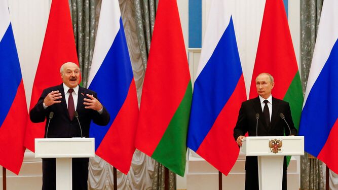 Rusia y Bielorrusia exhiben músculo militar a las puertas de la OTAN