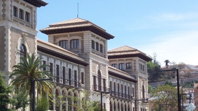 Sede de la delegación de Educación de la Junta en Granada