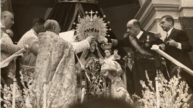 Coronación canónica de la Virgen del Carmen.