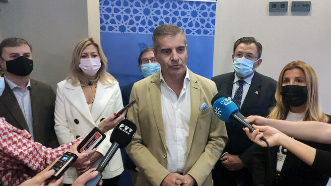 El grupo municipal del PP critica los "sesenta días" de mandato de Cuenca en el Ayuntamiento de Granada