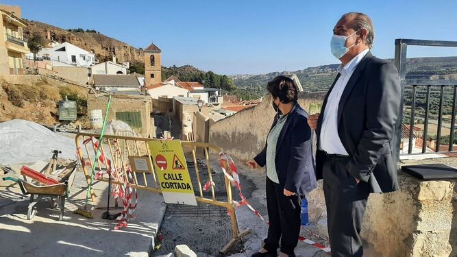 Beas de Guadix adquiere nuevo equipamiento para canalizaciones y limpiezas gracias a unas ayudas de la Junta de Andalucía