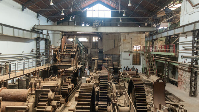 Comienza la rehabilitación de las piezas del tren de molinos de la fábrica del Pilar de Motril