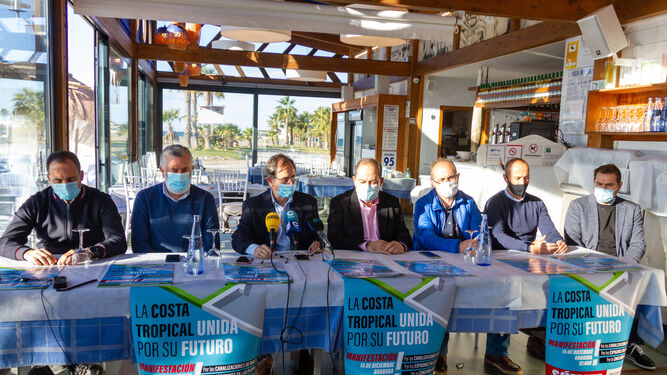 Empresarios y regantes de la Costa buscan el apoyo de Granada para reivindicar necesidades urgentes de infraestructuras