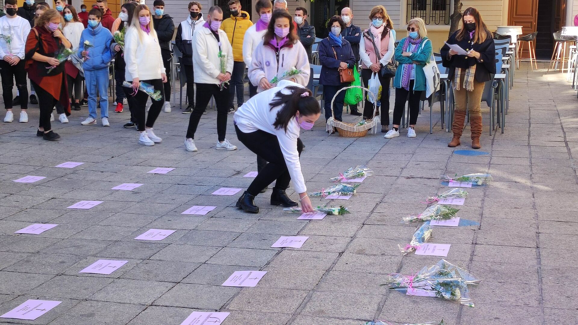 Fotos: las im&aacute;genes de la ma&ntilde;ana del D&iacute;a Internacional por la Eliminaci&oacute;n de la Violencia Contra las Mujeres en Granada