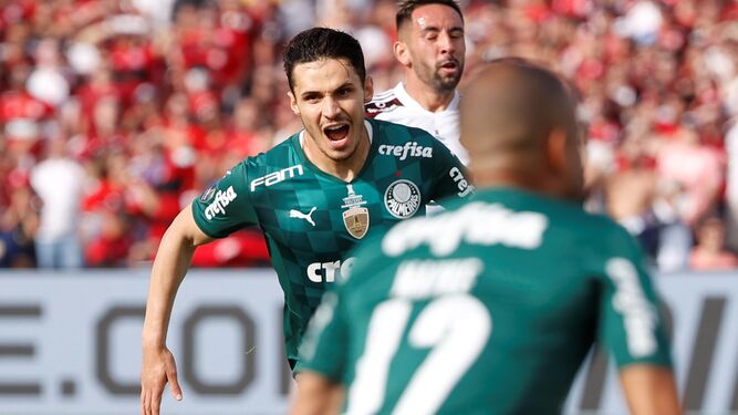 Veiga anotó el primer tanto del encuentro para el Palmeiras.