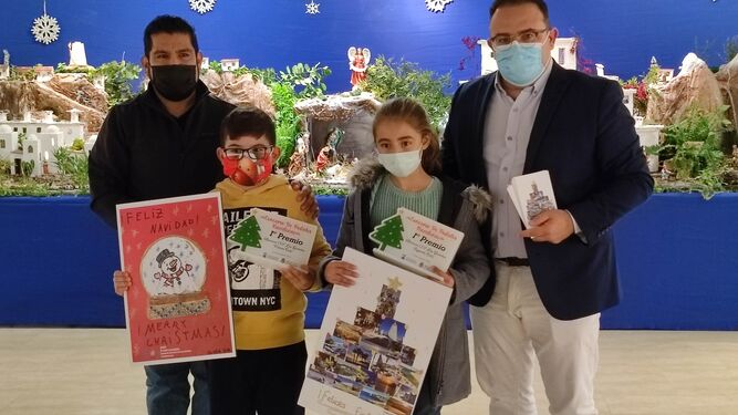 La Herradura (Granada) entrega los premios del Concurso Escolar de Postales Navideñas