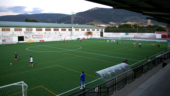 Estadio La Juventud donde se jugará el Mancha Real-Granada de Copa