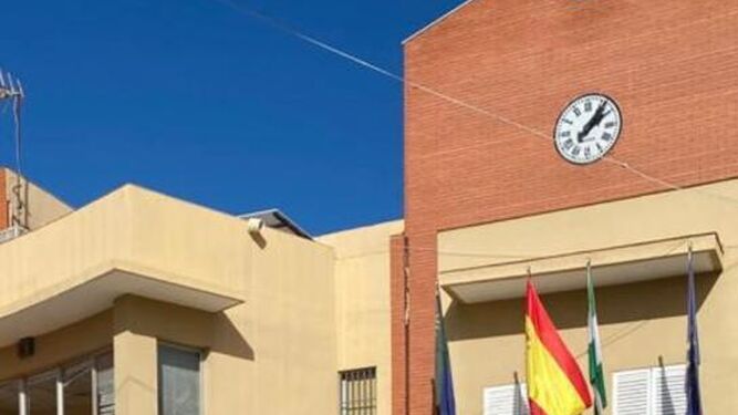 El PSOE pide responsabilidades por "presuntas irregularidades" en el Ayuntamiento de Torrenueva Costa