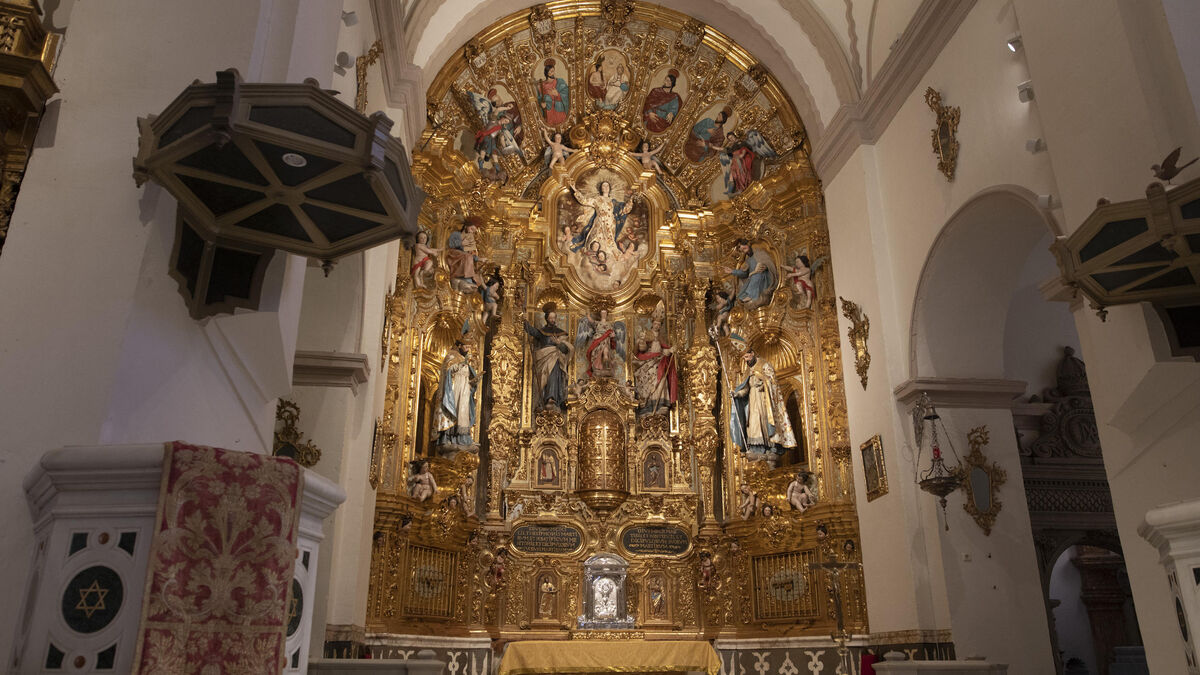 La restauración del retablo de la Asunción, en imágenes