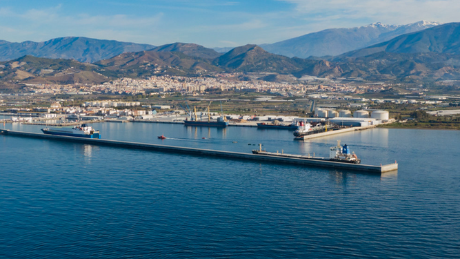 Cerca de dos millones de euros para realizar varios proyectos en el Puerto de Motril r