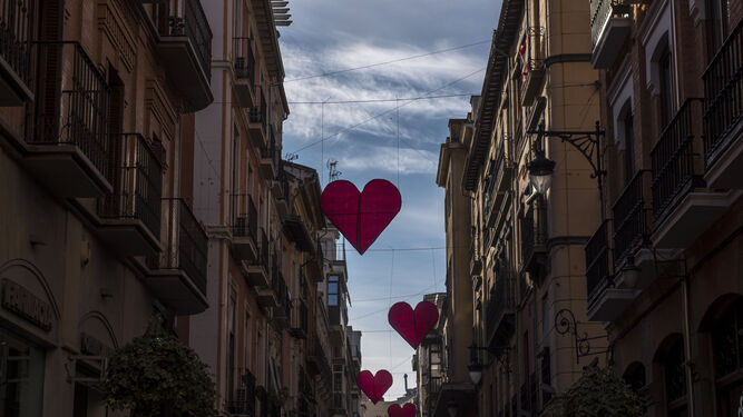 'Granada enamora' llega a los barrios