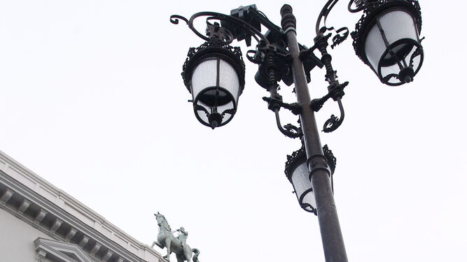 Endesa cobra un 20% más en cada factura de luz al Ayuntamiento de Granada