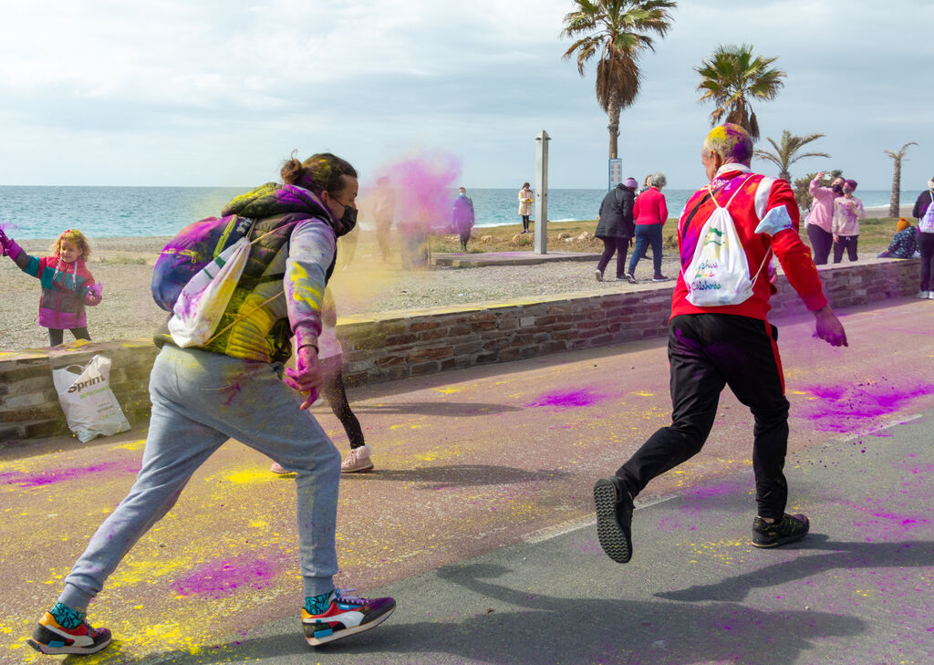 La Costa de Granada celebra el D&iacute;a de Andaluc&iacute;a con una carrera de colores