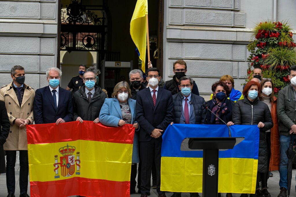 As&iacute; ha sido la concentraci&oacute;n de solidaridad con el pueblo ucraniano en Granada