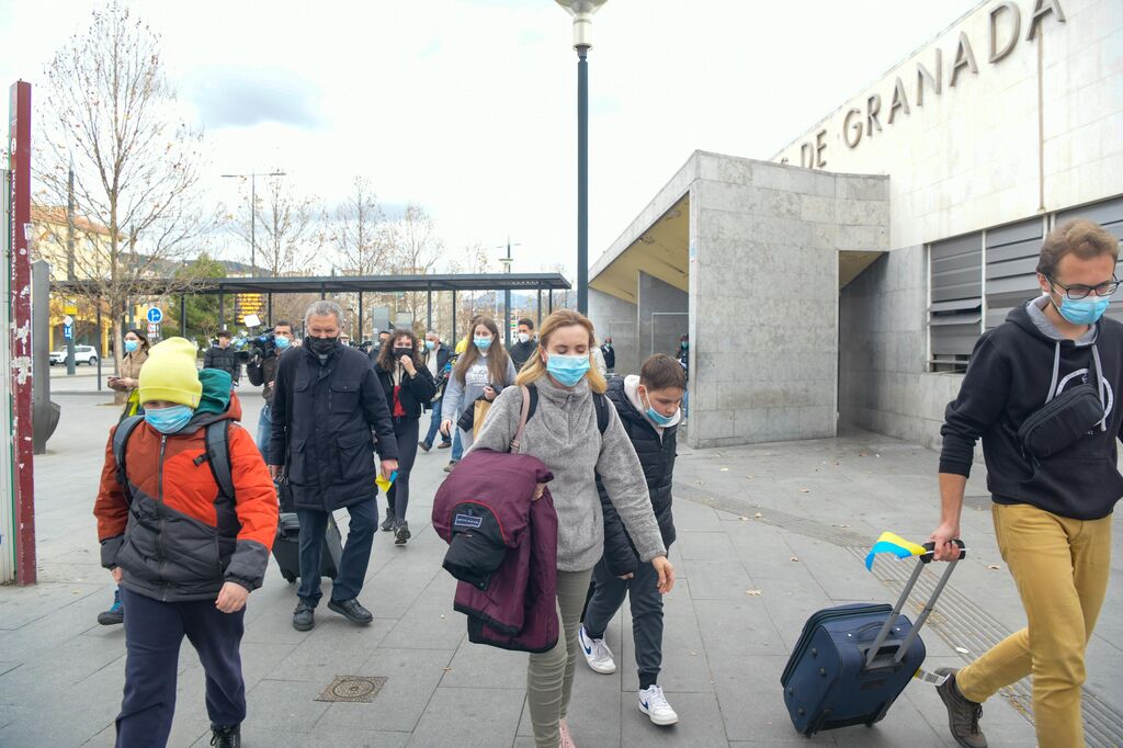 La llegada de los primeros&nbsp;refugiados ucranianos a Granada, en imágenes