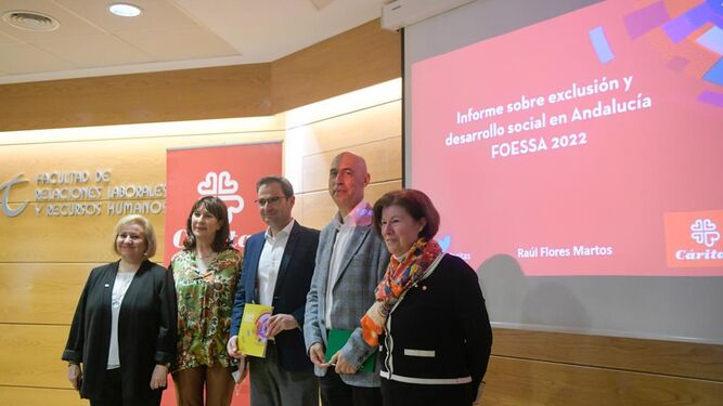 Presentación en Granada del informe de exclusión social en Andalucía realizado por la Fundación Foessa y Cáritas