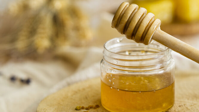 Imagen de archivo de un tarro de miel.