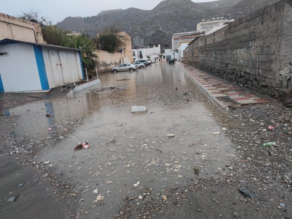 Los destrozos del temporal en la Costa de Granada, en im&aacute;genes