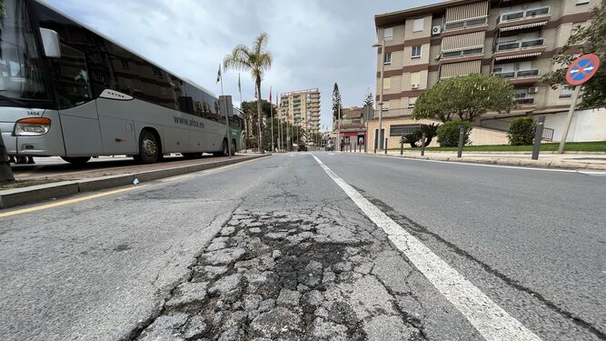 Solicitan al Ayuntamiento de Motril un plan especial para terminar con baches y socavones en el asfalto