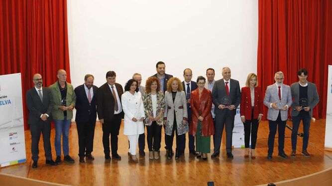 Foto de familia de los Premios a la Innovación de la Provincia de Huelva.