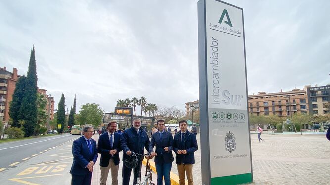 Momento de la inauguración del Intercambiador Sur de Granada