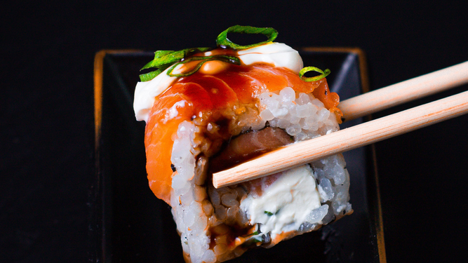 El sushi es una de las comidas de moda en todo el mundo