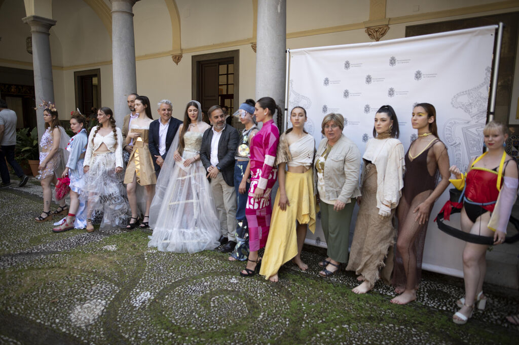 Fotos: as&iacute; fue el desfile de ropa reciclada organizado por el Ayuntamiento de Granada