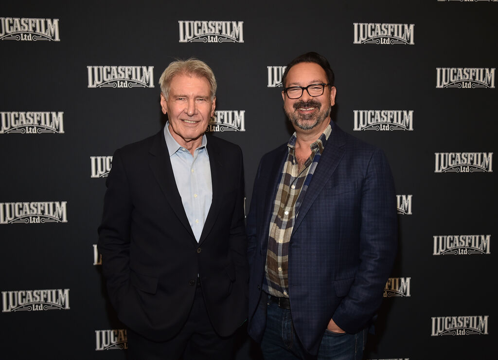 Harrison Ford y el director James Mangold en el evento de Indiana Jones en la Star Wars Celebration