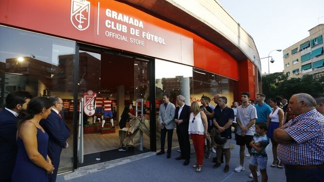 Imagen de la tienda oficial del Granada CF