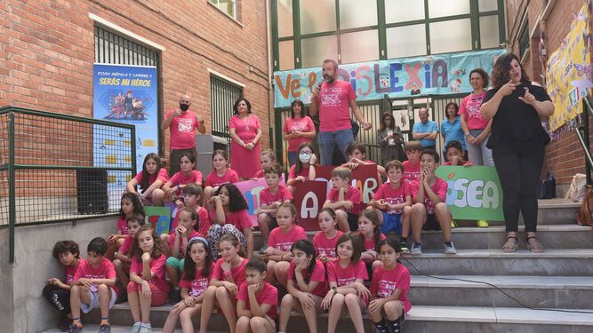 Varios centenares de estudiantes de la provincia de Granada se manifiestan a favor de la donación de médula ósea