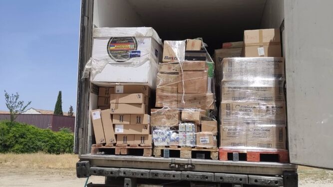 El Arzobispado de Granada fleta un nuevo tráiler con 18 toneladas de ayuda humanitaria en dirección a Polonia