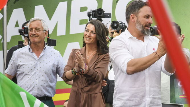 Olona reclama el derecho a "un cambio real" para Andalucía