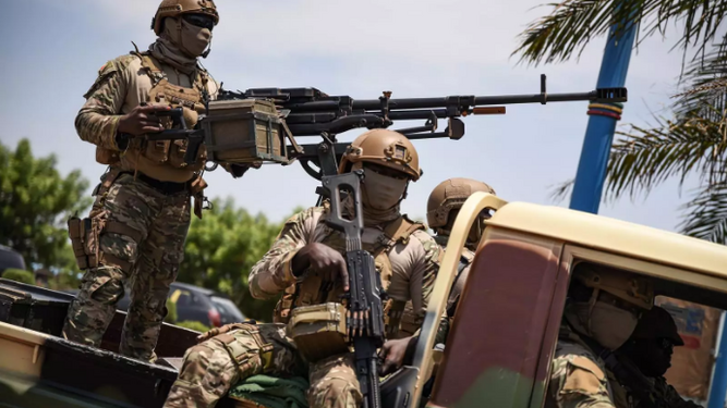Un grupo de soldados de Malí