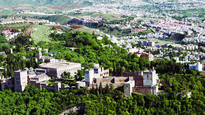 Granad, una de las ciudades más sociales según los viajeros