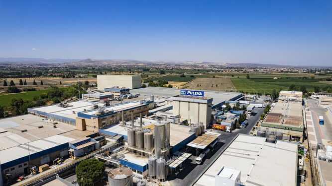 Imagen de la planta productora de lácteos de Puleva en Granada