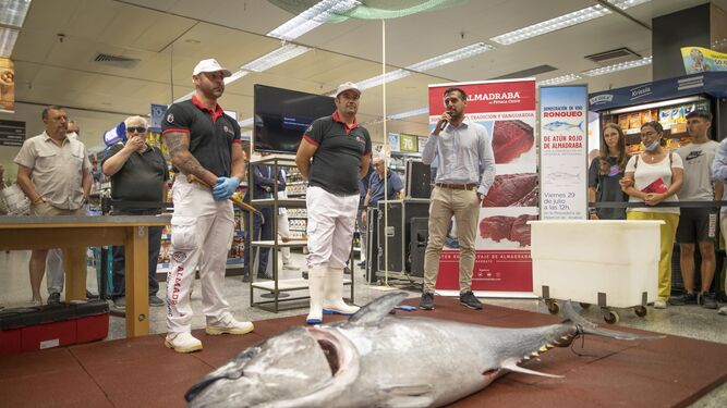 El auténtico ronqueo del atún rojo de almadraba en El Corte Inglés de Arabial
